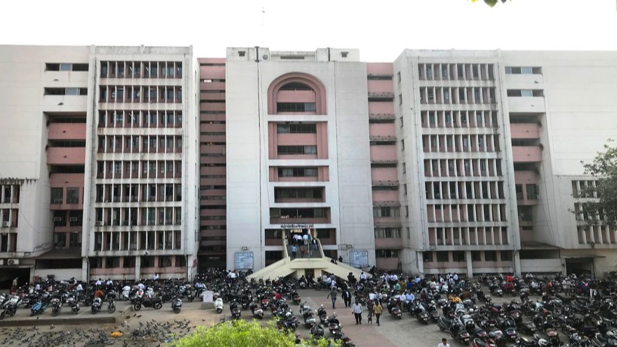 Ahmedabad Metropolitan Court